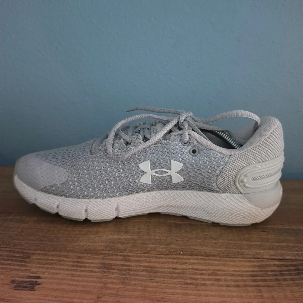 Under Armour Women Running Shoes Grey Charged Rogue Mesh Sneakers 7.5